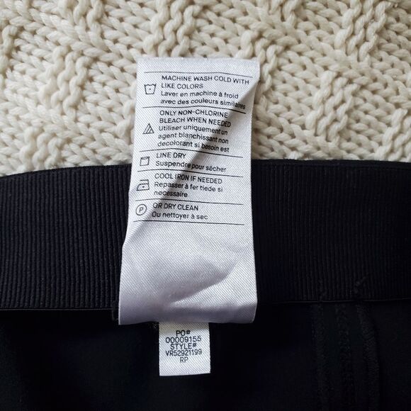 ✨ VINCE ✨ Stitch-front Seam Leggings - [Large, Black] - Picture 13 of 13